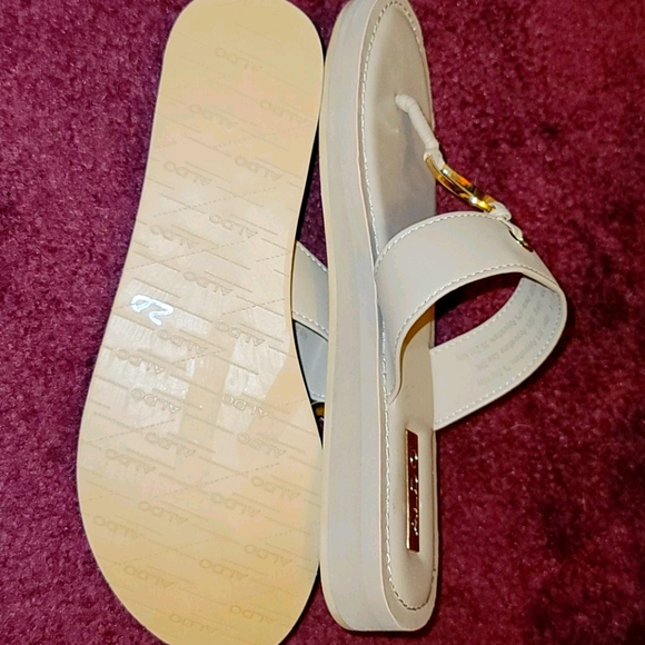 ALDO Sandals - Picture 4 of 4